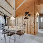 Bryniulf - 1-8km From The Sea By Interhome Bolilmark