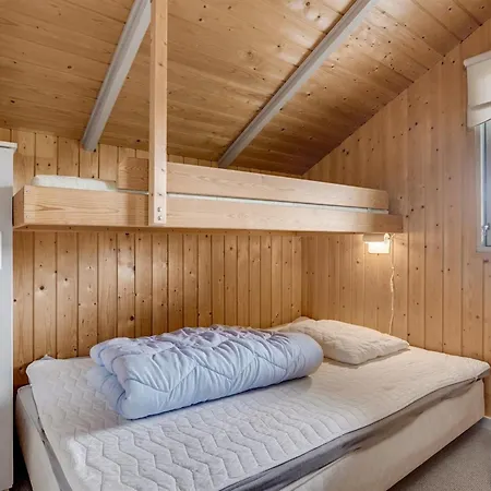 Bryniulf - 1-8km From The Sea By Interhome *