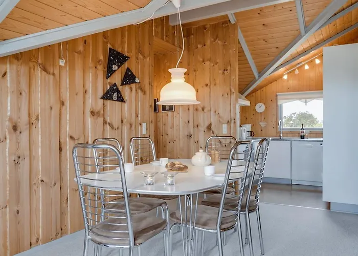 Ferienhaus Bryniulf - 1-8km From The Sea By Interhome *